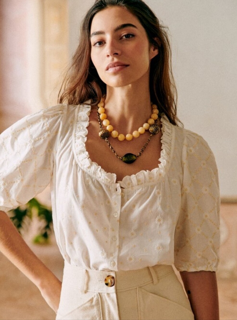 *NWT* [Sezane] Kellia Shirt In Cream Daisy Embroidery, Size 38/6, Organic Cotton